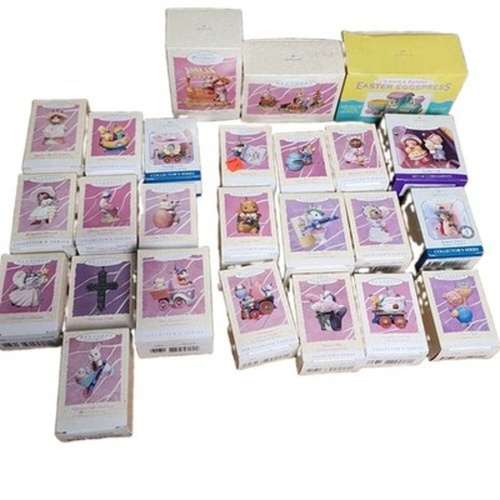 Vtg Lot of 25 Hallmark Keepsake Ornaments Easter Bunnies Ducks In Box
